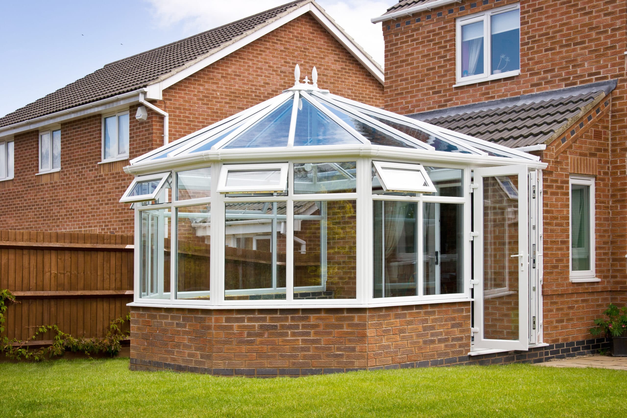 Garden-room conservatory in Linslade — after, by G&G Builders